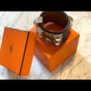 amposhstore Updated Oct 10 Hermès Black Shiny Alligator Collier de Chien CDC Br